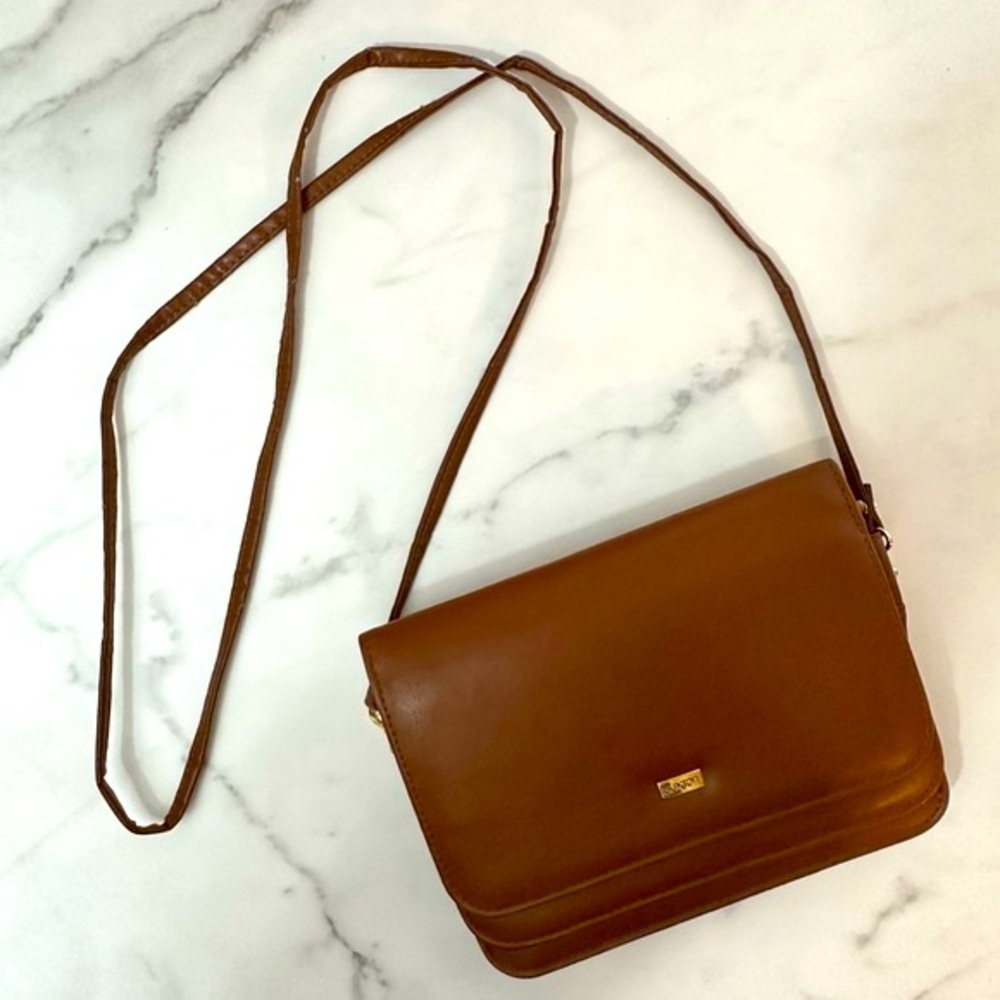 Buxton Crossbody